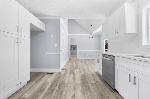 2983 Meadowsweet Trail, Snellville, GA 30078