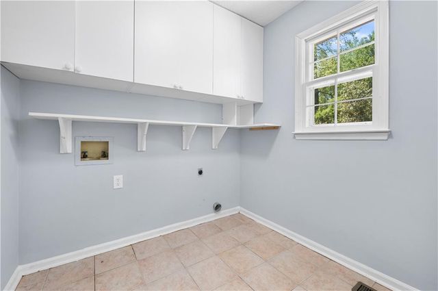 2983 Meadowsweet Trail, Snellville, GA 30078