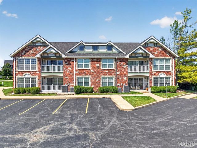 120 Lily Pad Lane, Cottleville, MO 63376