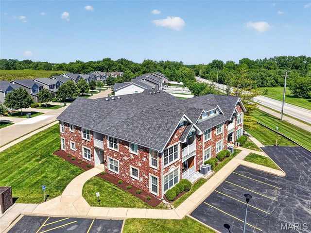 120 Lily Pad Lane, Cottleville, MO 63376