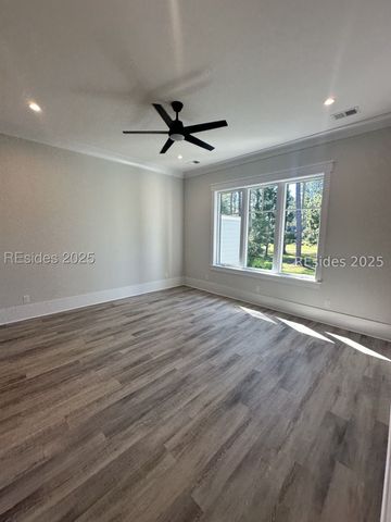 148 Otter Rd, Hilton Head Island, SC 29928