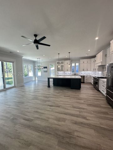 148 Otter Rd, Hilton Head Island, SC 29928