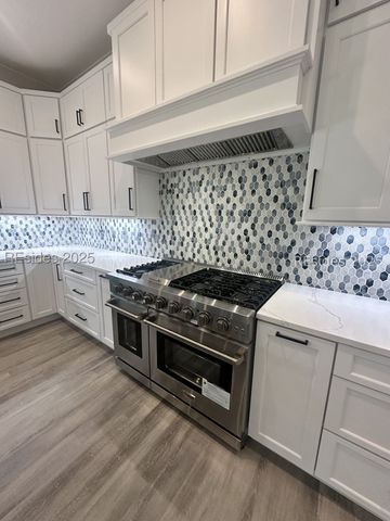 148 Otter Rd, Hilton Head Island, SC 29928