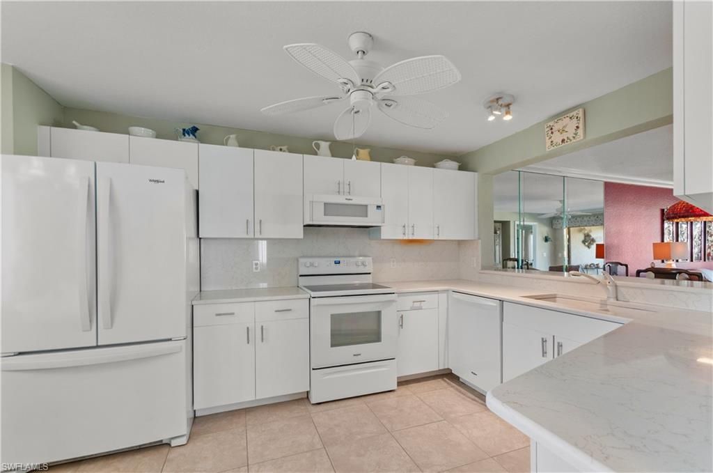 515 Gabriel CIR 1901, NAPLES, FL 34104 — photo 3