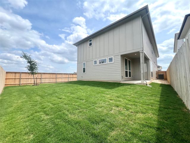 364 Young ST, Buda, TX 78610