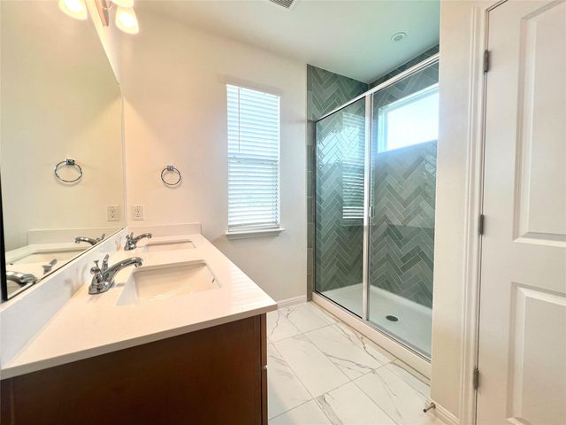 364 Young ST, Buda, TX 78610