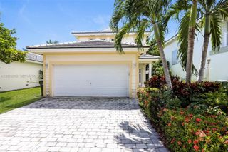 3168 NE 4th St, Homestead, FL 33033