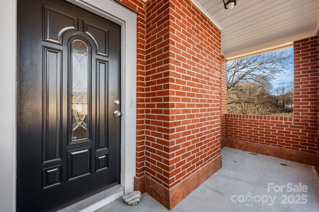 750 Hwy 126 Road, Nebo, NC 28761