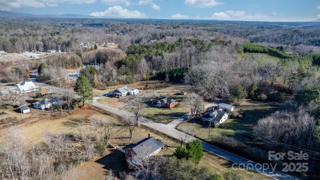 750 Hwy 126 Road, Nebo, NC 28761
