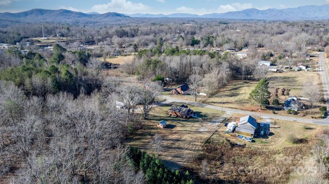 750 Hwy 126 Road, Nebo, NC 28761