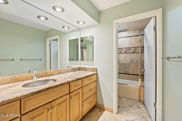 5370 N 20TH Street, Phoenix, AZ 85016
