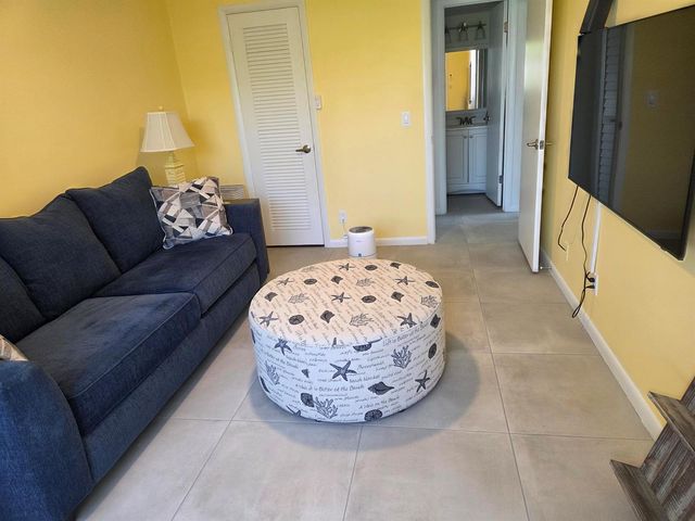 316 Farnham P 316, Deerfield Beach, FL 33442