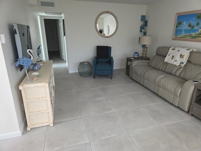 316 Farnham P 316, Deerfield Beach, FL 33442