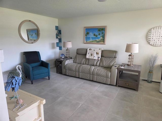 316 Farnham P 316, Deerfield Beach, FL 33442