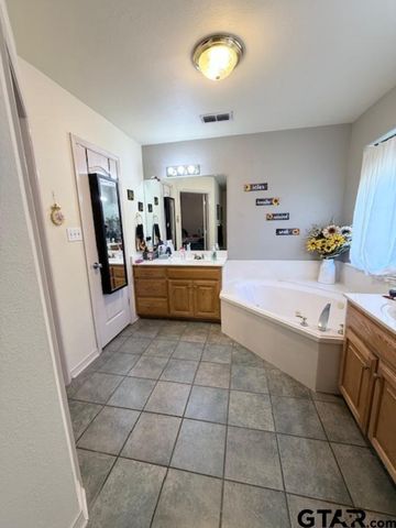 11360 Woodwind Ct., Flint, TX 75762