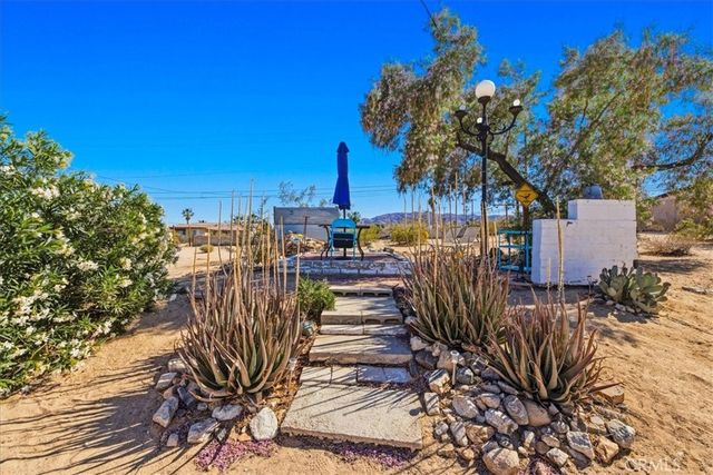 73755 Siesta Drive, 29 Palms, CA 92277