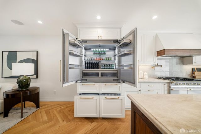 401 Holly Park Circle, San Francisco, CA 94110
