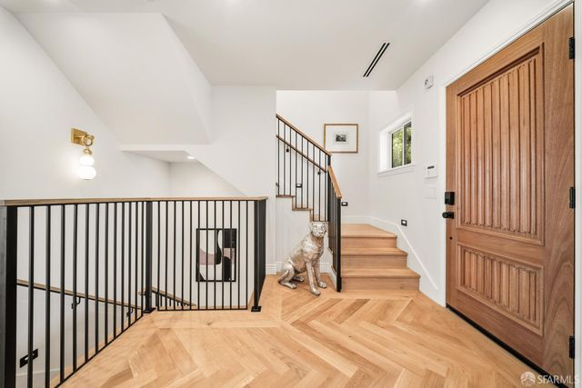 401 Holly Park Circle, San Francisco, CA 94110
