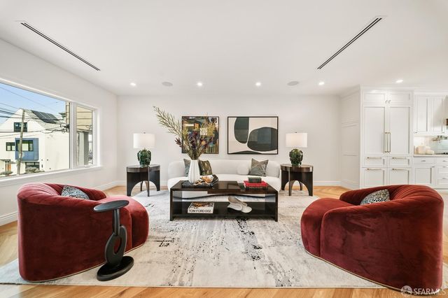 401 Holly Park Circle, San Francisco, CA 94110