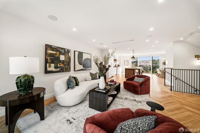 401 Holly Park Circle, San Francisco, CA 94110