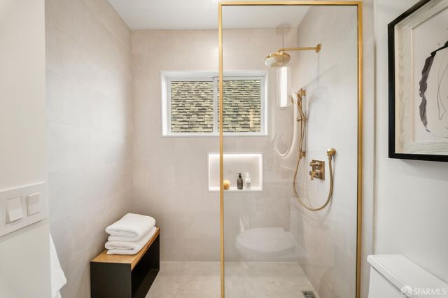 401 Holly Park Circle, San Francisco, CA 94110