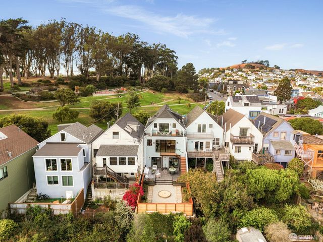 401 Holly Park Circle, San Francisco, CA 94110