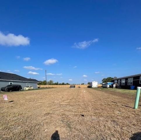 712 Conchas ST, Kyle, TX 78640
