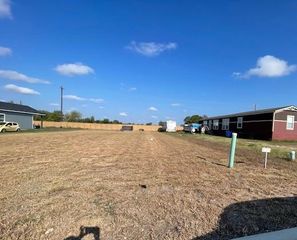 712 Conchas ST, Kyle, TX 78640