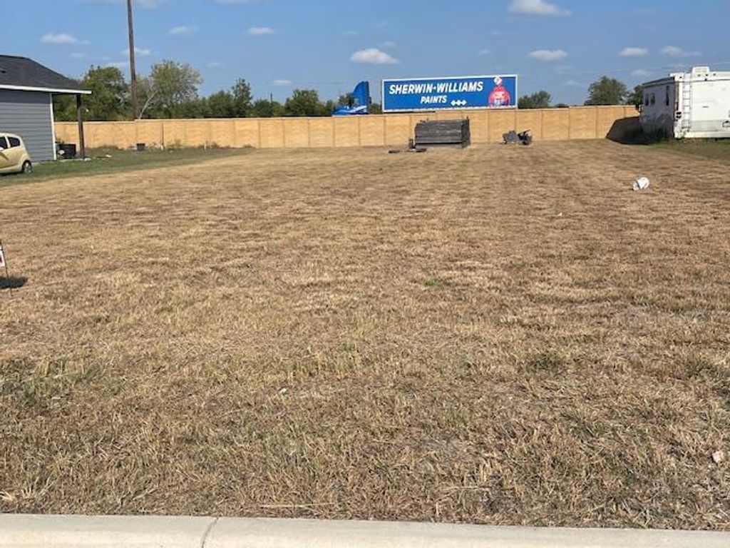 712 Conchas ST, Kyle, TX 78640