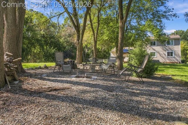 2605 Childs Lake Road, Milford Charter Township, MI 48381
