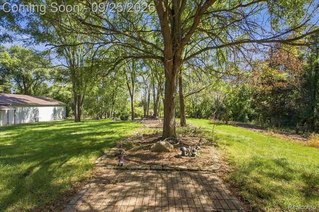 2605 Childs Lake Road, Milford Charter Township, MI 48381