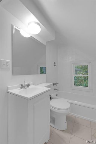 4600 Nelson Drive, Northwoods, MO 63121