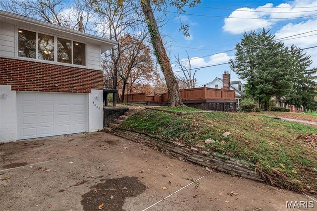 4600 Nelson Drive, Northwoods, MO 63121