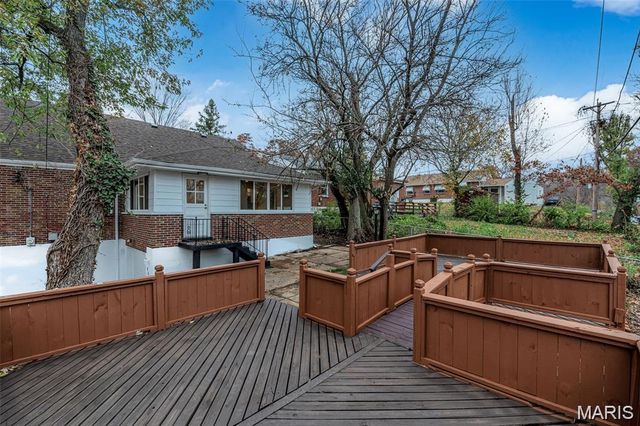 4600 Nelson Drive, Northwoods, MO 63121