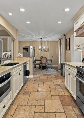 7504 La Madera Road NE, Albuquerque, NM 87109