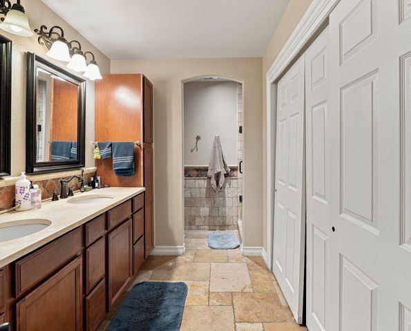 7504 La Madera Road NE, Albuquerque, NM 87109