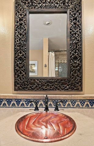7504 La Madera Road NE, Albuquerque, NM 87109
