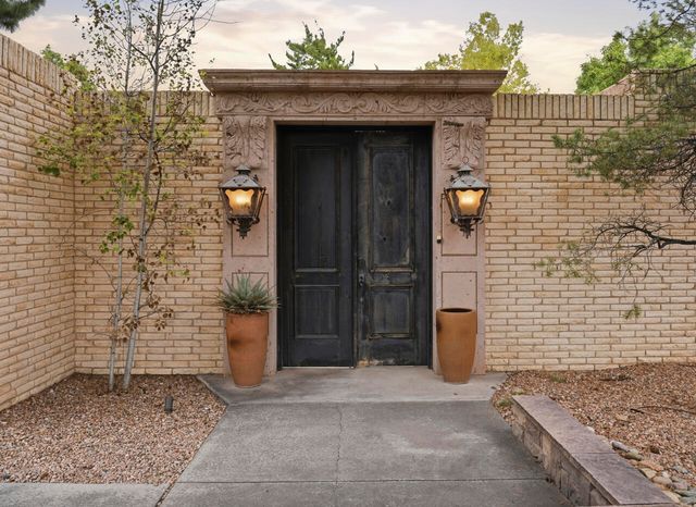 7504 La Madera Road NE, Albuquerque, NM 87109