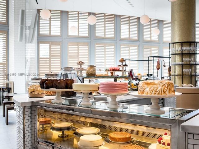 2901 Collins Ave 1501, Miami Beach, FL 33140