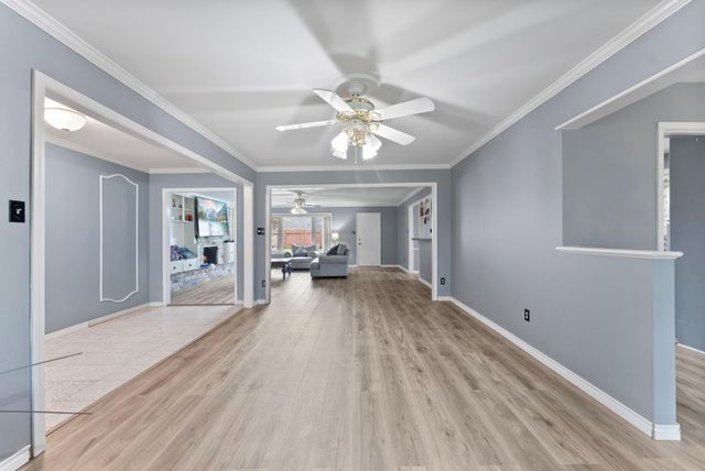 1110 Pear Tree Lane, Houston, TX 77073