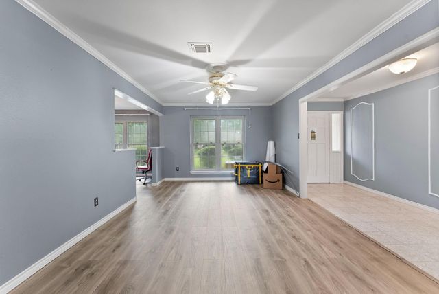 1110 Pear Tree Lane, Houston, TX 77073