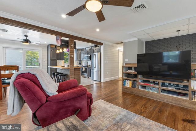 40247 WATERVIEW DR, Mechanicsville, MD 20659