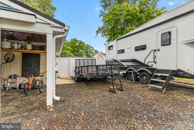 40247 WATERVIEW DR, Mechanicsville, MD 20659