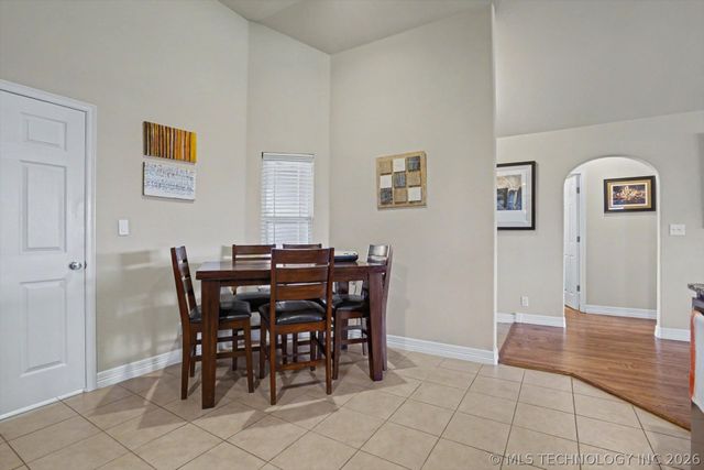 10905 N 149th East Avenue, Owasso, OK 74055