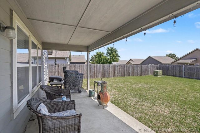 10905 N 149th East Avenue, Owasso, OK 74055