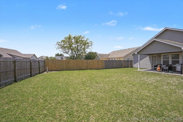 10905 N 149th East Avenue, Owasso, OK 74055