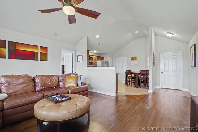 10905 N 149th East Avenue, Owasso, OK 74055