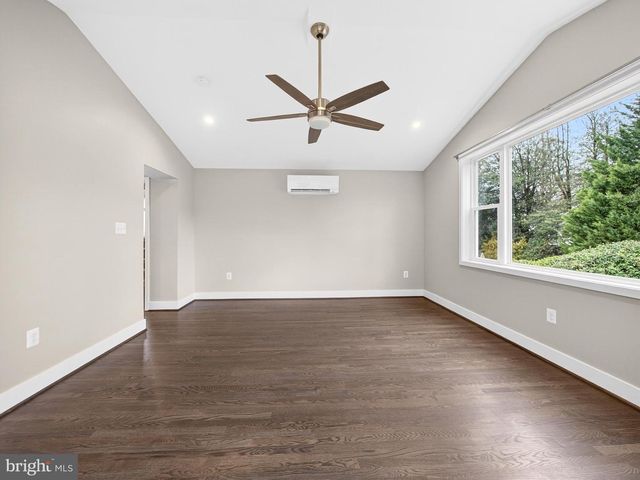 5807 MAIDEN LN, Bethesda, MD 20817