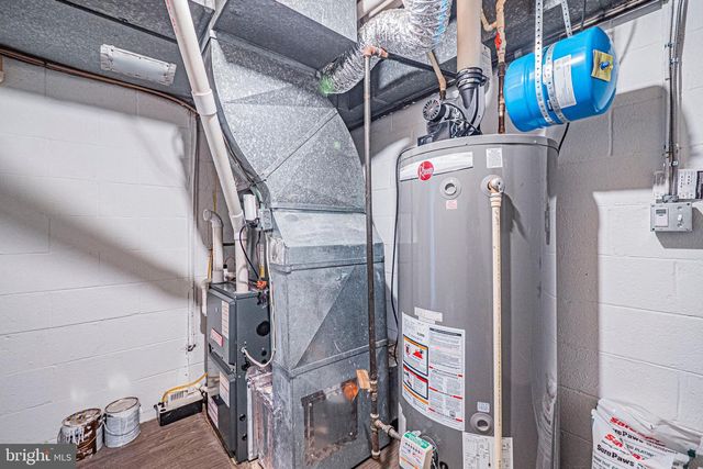 5807 MAIDEN LN, Bethesda, MD 20817