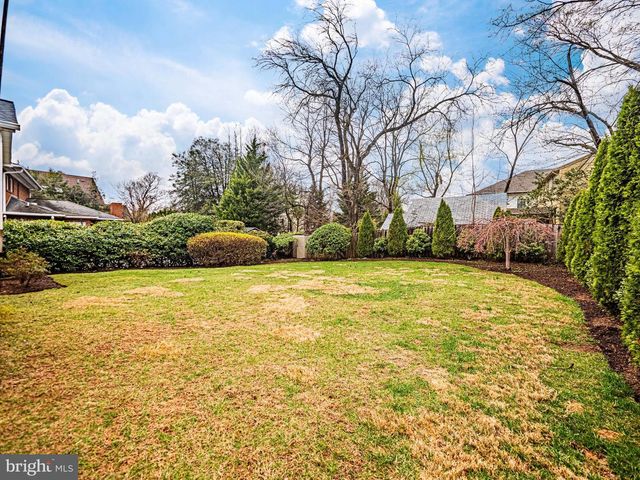 5807 MAIDEN LN, Bethesda, MD 20817